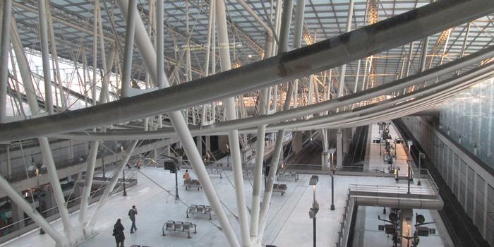 AEROPORT CHARLES DE GAULLE TGV 2 - Coffee Shop